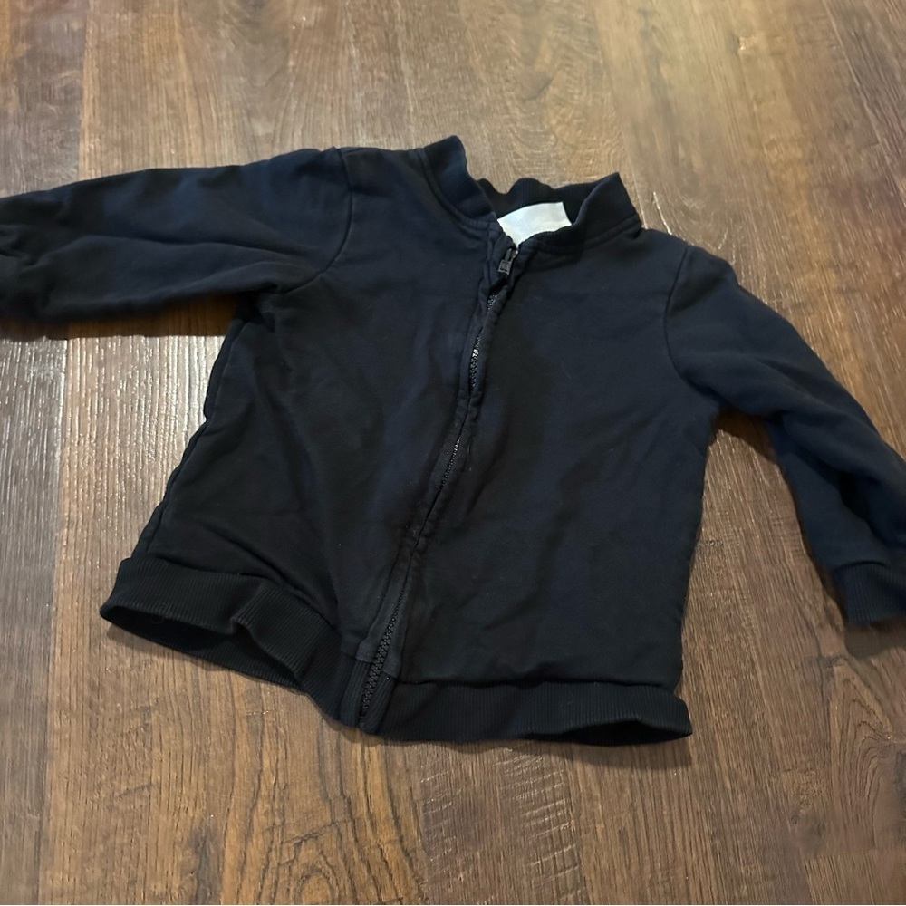 H&M Unisex Baby Black Crewneck Zippered Sweatshirt 6-9 Month - Picture 1 of 3